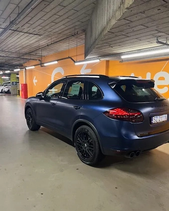 Porsche Cayenne cena 112500 przebieg: 212500, rok produkcji 2013 z Bytom małe 137